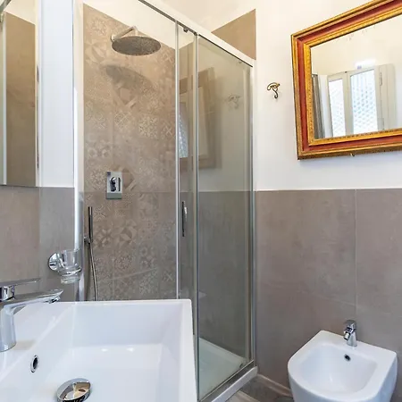 Willa Palazzo Storico Dormo Da Lisa - Colosseo