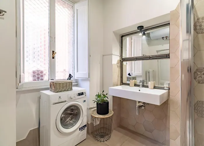 Palazzo Storico Dormo Da Lisa - Colosseo *