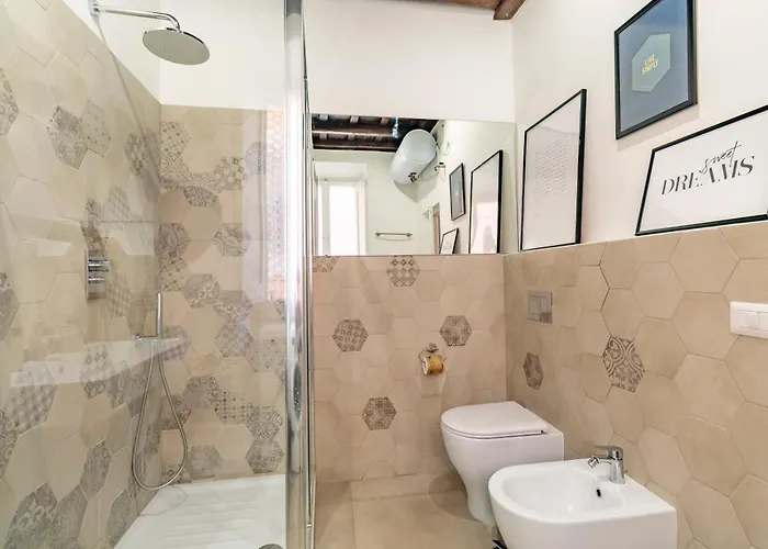 Palazzo Storico Dormo Da Lisa - Colosseo