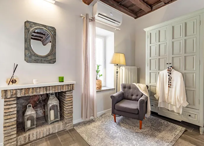 Palazzo Storico Dormo Da Lisa - Colosseo Villa