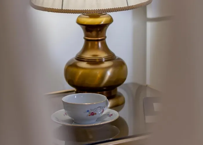 Palazzo Storico Dormo Da Lisa - Colosseo *